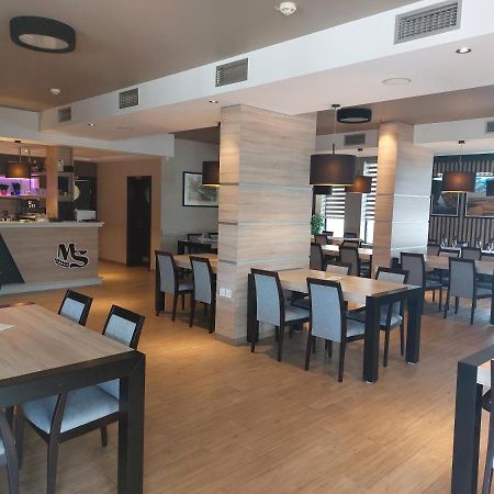 Motel Ms Szerbittabé Kültér fotó