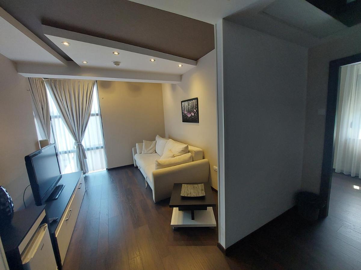 Motel Ms Szerbittabé Kültér fotó